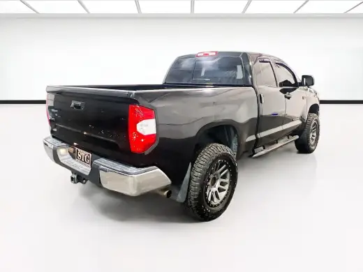 Toyota Tundra 2018 4x4 SR5 4dr Double Cab Pickup SB (5.7L V8)