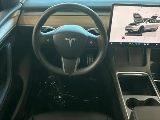 Tesla Model Y 2023 AWD Performance 4dr Crossover