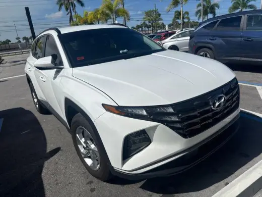 Hyundai TUCSON 2024 SEL 4dr SUV (midyear release)
