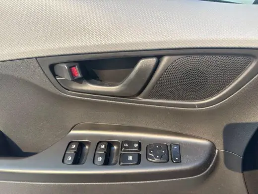 Hyundai KONA 2020 SEL 4dr Crossover