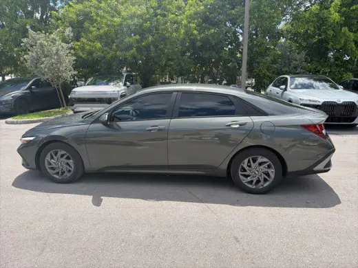 Hyundai ELANTRA 2024 SEL 4dr Sedan