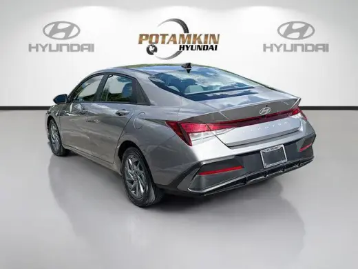 Hyundai ELANTRA 2024 SEL 4dr Sedan