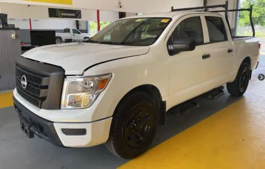 Nissan Titan 2023 4x2 S 4dr Crew Cab 5.6 ft. SB