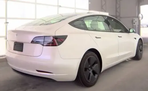 Tesla Model 3 2023 4dr Sedan