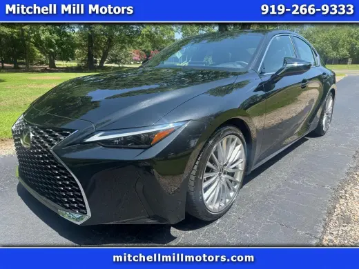 2023 Lexus IS