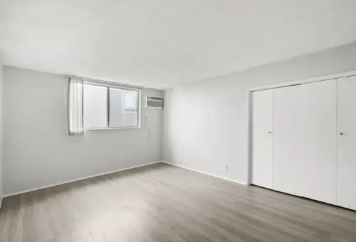 1 bedroom Apartment in Carson