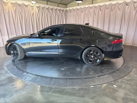Jaguar XF 2023 P250 SE 4dr Sedan
