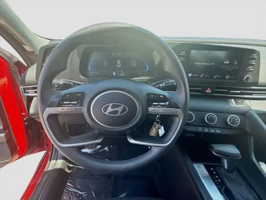Hyundai ELANTRA 2025 SE 4dr Sedan