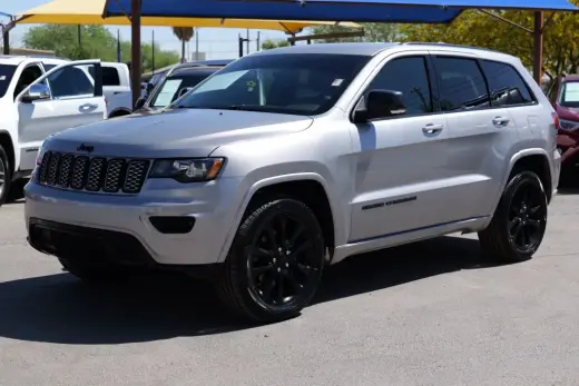 2020 Jeep Grand Cherokee Altitude Sport Utility 4D