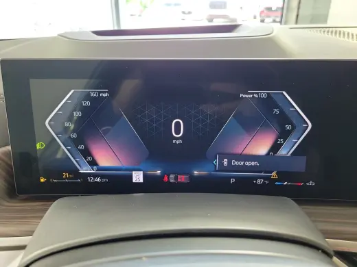 2027 BMW X7