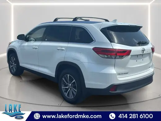 Toyota Highlander 2019 AWD SE 4dr SUV