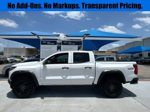 Chevrolet Colorado 2025 4x4 Trail Boss 4dr Crew Cab 5 ft. SB