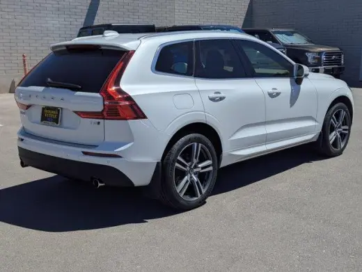 Volvo XC60 2021 AWD T5 Momentum 4dr SUV