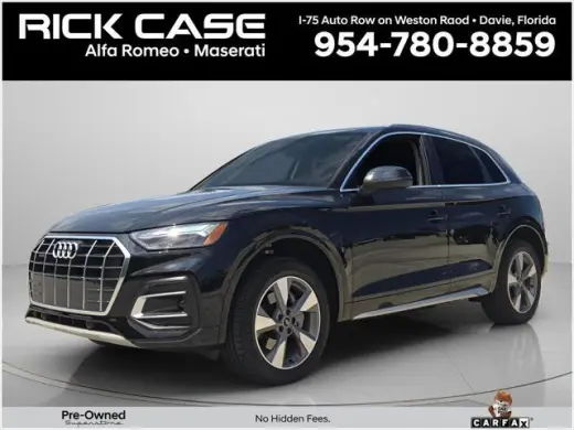 Audi Q5 2023 AWD quattro Premium 40 TFSI 4dr SUV