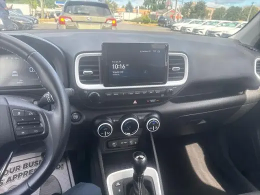 Hyundai VENUE 2023 Limited 4dr Crossover
