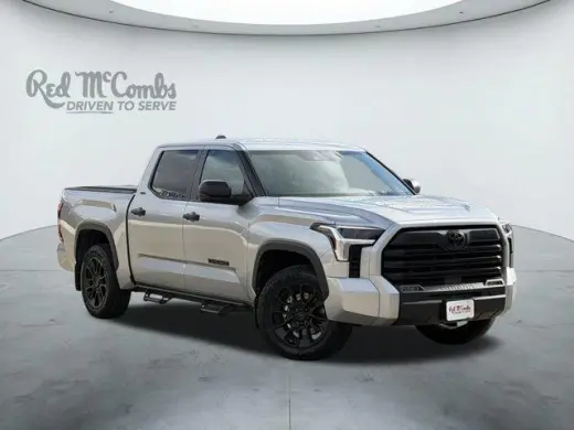 Toyota Tundra 2024 4x2 SR5 4dr CrewMax Cab Pickup SB
