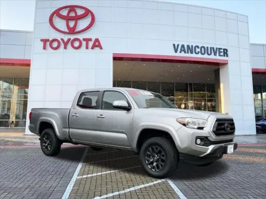 Toyota Tacoma 2023 4x4 SR5 V6 4dr Double Cab 6.1 ft LB