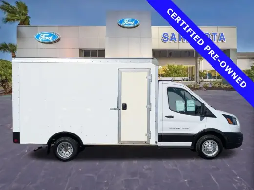 Ford Transit 2023 350 HD 2dr 138 in. WB DRW Cutaway Chassis w/9950 Lb. GVWR