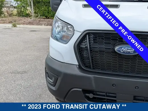 Ford Transit 2023 350 HD 2dr 138 in. WB DRW Cutaway Chassis w/9950 Lb. GVWR