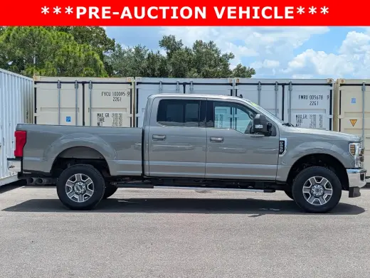 Ford F-250 Super Duty 2019 4x4 King Ranch 4dr Crew Cab 6.8 ft. SB Pickup