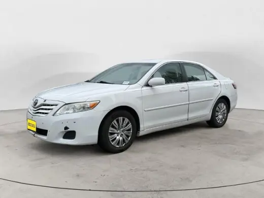 Toyota Camry 2011 SE 4dr Sedan 6M