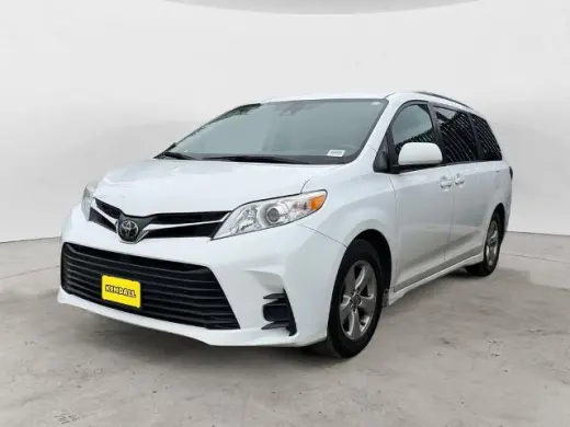 Toyota Sienna 2018 LE 7-Passenger Auto Access Seat 4dr Mini-Van