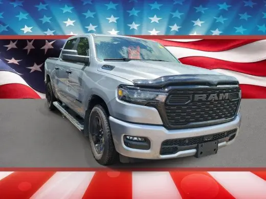 Ram 1500 2025 4x2 Tradesman 4dr Crew Cab 5.6 ft. SB Pickup