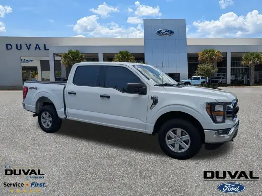 Ford F-150 2023 4x4 Platinum 4dr SuperCrew 5.5 ft. SB