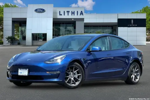 Tesla Model 3 2022 AWD Long Range 4dr Sedan