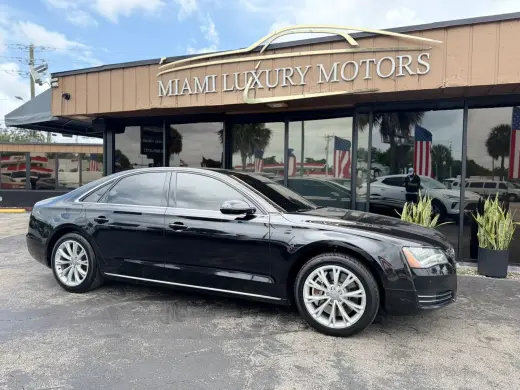2012 AUDI A8