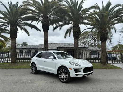 2016 Porsche Macan S