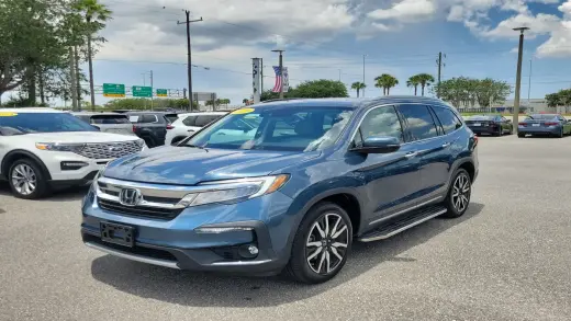 Honda Pilot 2020 AWD Touring 4dr SUV w/Rear Captain's Chairs