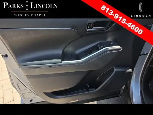 Toyota Highlander 2022 LE 4dr SUV