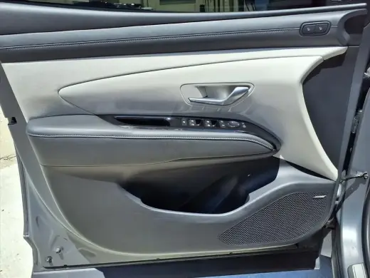 Hyundai TUCSON 2025 Limited 4dr SUV