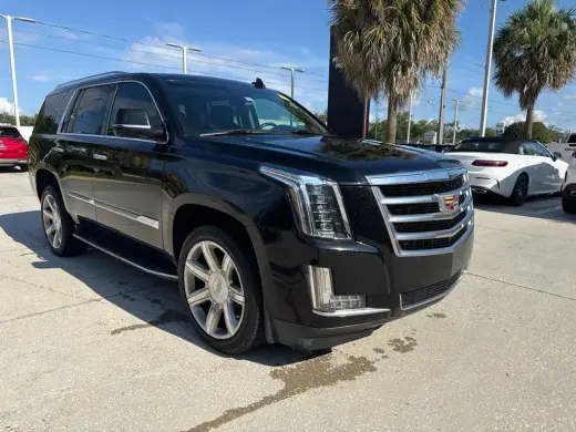 Cadillac Escalade 2019 Luxury 4dr SUV