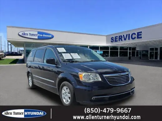Chrysler Town and Country 2011 Touring 4dr Mini-Van