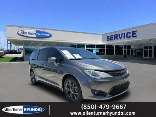 Chrysler Pacifica 2019 Touring Plus 4dr Mini-Van
