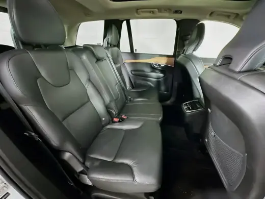Volvo XC90 2022 AWD T6 Momentum 7-Passenger 4dr SUV