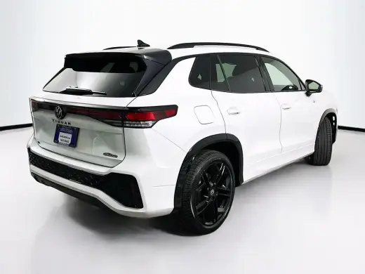 Volkswagen Tiguan 2025 SE R-Line Black 4dr SUV