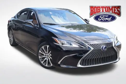 Lexus ES 300h 2019 Luxury 4dr Sedan