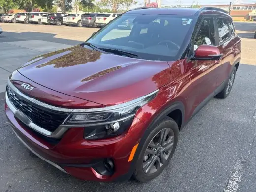 Kia Seltos 2023 S 4dr SUV