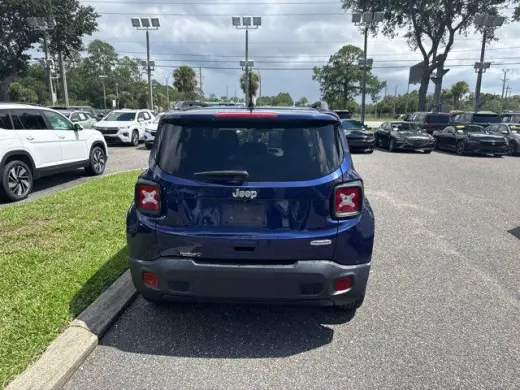 Jeep Renegade 2019 Latitude 4dr SUV
