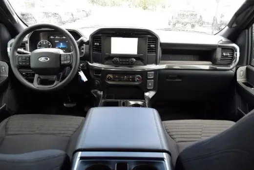 Ford F-150 2023 4x2 XL 4dr SuperCrew 5.5 ft. SB