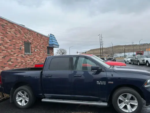 2014 RAM 1500 CREW CAB