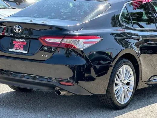 Toyota Camry 2019 XLE V6 4dr Sedan