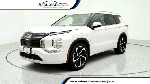 Mitsubishi Outlander 2023 SE 4dr SUV