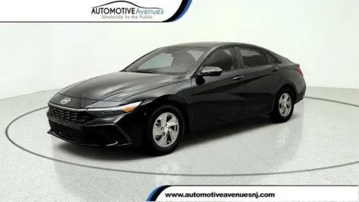 Hyundai ELANTRA 2025 SE 4dr Sedan