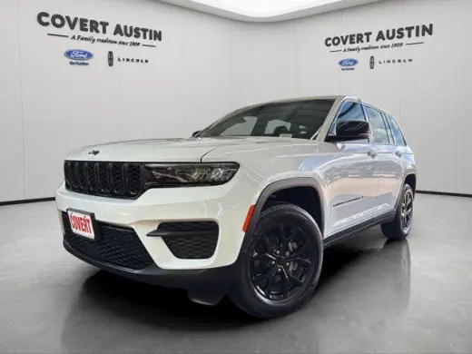 Jeep Grand Cherokee 2024 4x2 Laredo A 4dr SUV