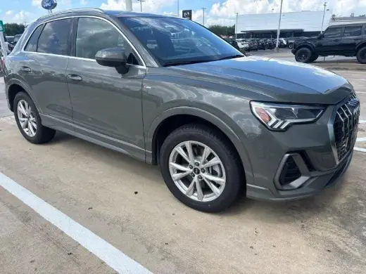 Audi Q3 2025 AWD quattro S line Premium 45 TFSI 4dr SUV