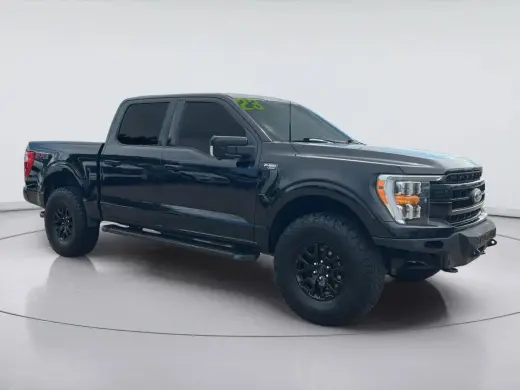 Ford F-150 2023 4x4 XL 4dr SuperCrew 5.5 ft. SB